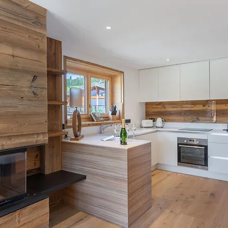 Apartment Lumineux De 100 M² Avec Balcon, Proche Centre Megeve, 4 Adultes Et 2 Enfants - Fr-1-569-87