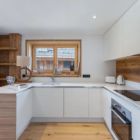 Lumineux De 100 M² Avec Balcon, Proche Centre Megeve, 4 Adultes Et 2 Enfants - Fr-1-569-87 Apartment *